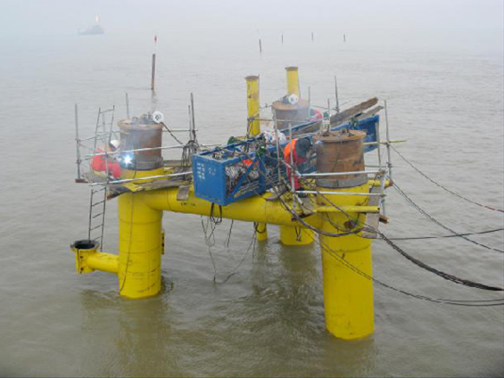 中石油冀东南堡油田1号、2号人工岛海管导管架制作、运输、现场安装等项目（2008年）