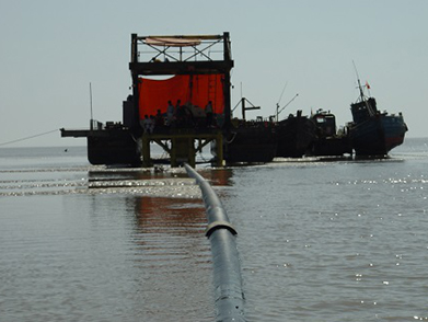 辽河海底管道后挖沟项目（2005年--中石油）