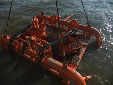 月东油田海底管线安装项目（2011-2012年--天时集团）