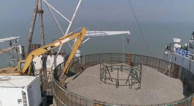 打破国外技术垄断!南网超高压首次自主完成国内500千伏海底电缆抛石保护 打破国外技术垄断!南网超高压首次自主完成国内500千伏海底电缆抛石保护