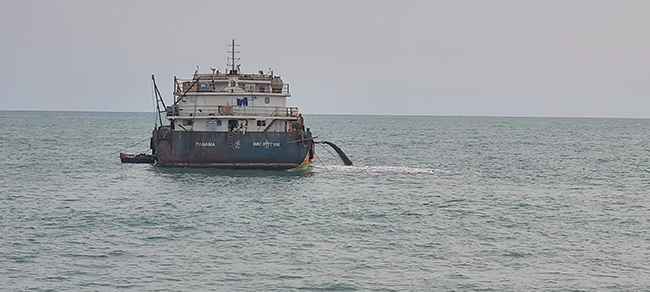 尼日尔-贝日宁原油外输管道海上终端工程海底管道施工项目顺利完工
