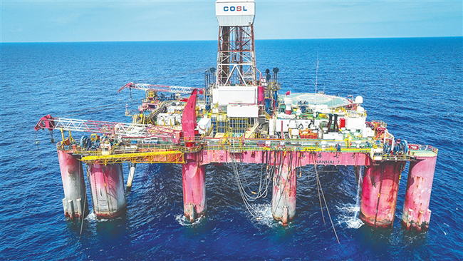 我国首套国产化深水水下采油树完成海底安装