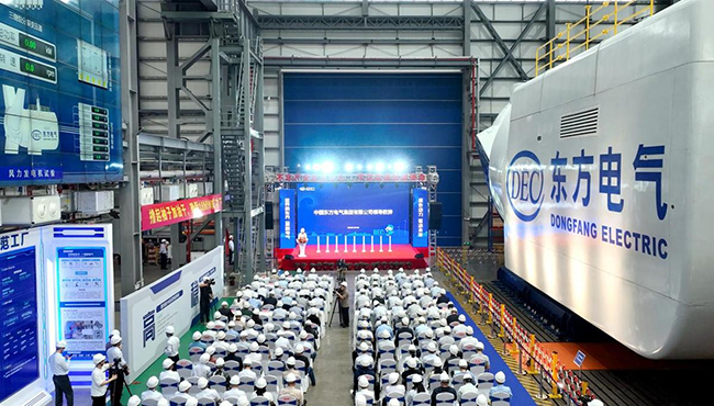 全球最大18兆瓦直驱海上风电机组下线