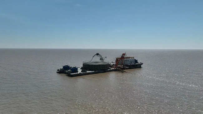 江苏国信大丰85万千瓦海上风电项目首根220kV海底电缆敷设工程开工