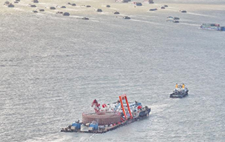 这艘铺缆船启航，助力中国离岸最远海上风电项目！