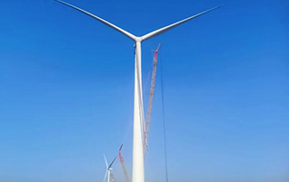 中船科技首台H260-12.6MW海上机组完成吊装