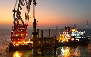 “三航造”海南东方CZ8海上风电项目完成沉桩施工